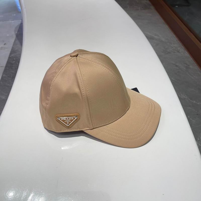 Prada cap (30)